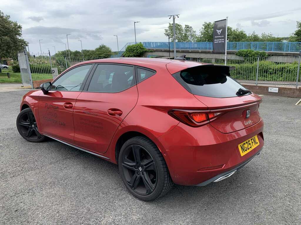 Seat Leon Hatch Fr 1.5 Etsi Afv 150 7-Speed White #3
