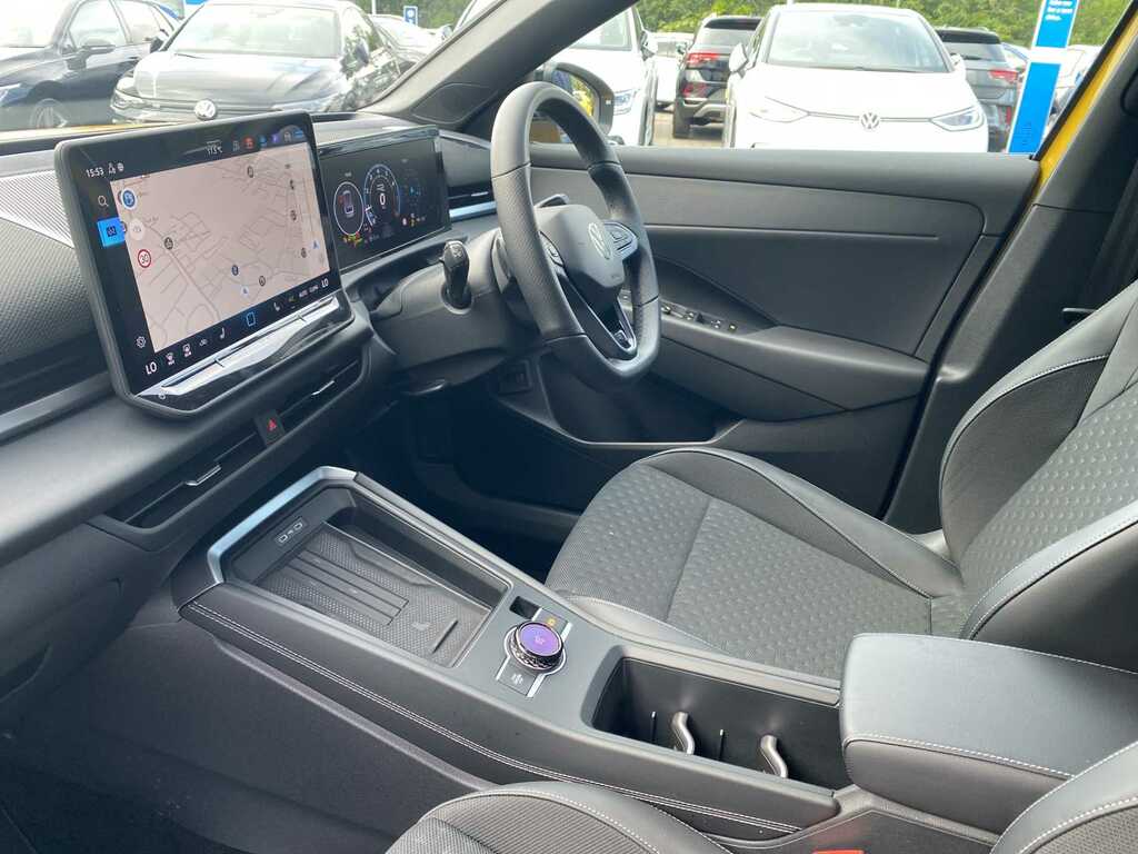 Volkswagen T-Roc 1.5 Tsi Evo Sel Dsg White #9