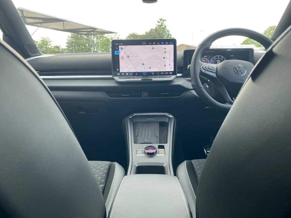Volkswagen T-Roc 1.5 Tsi Evo Sel Dsg White #15