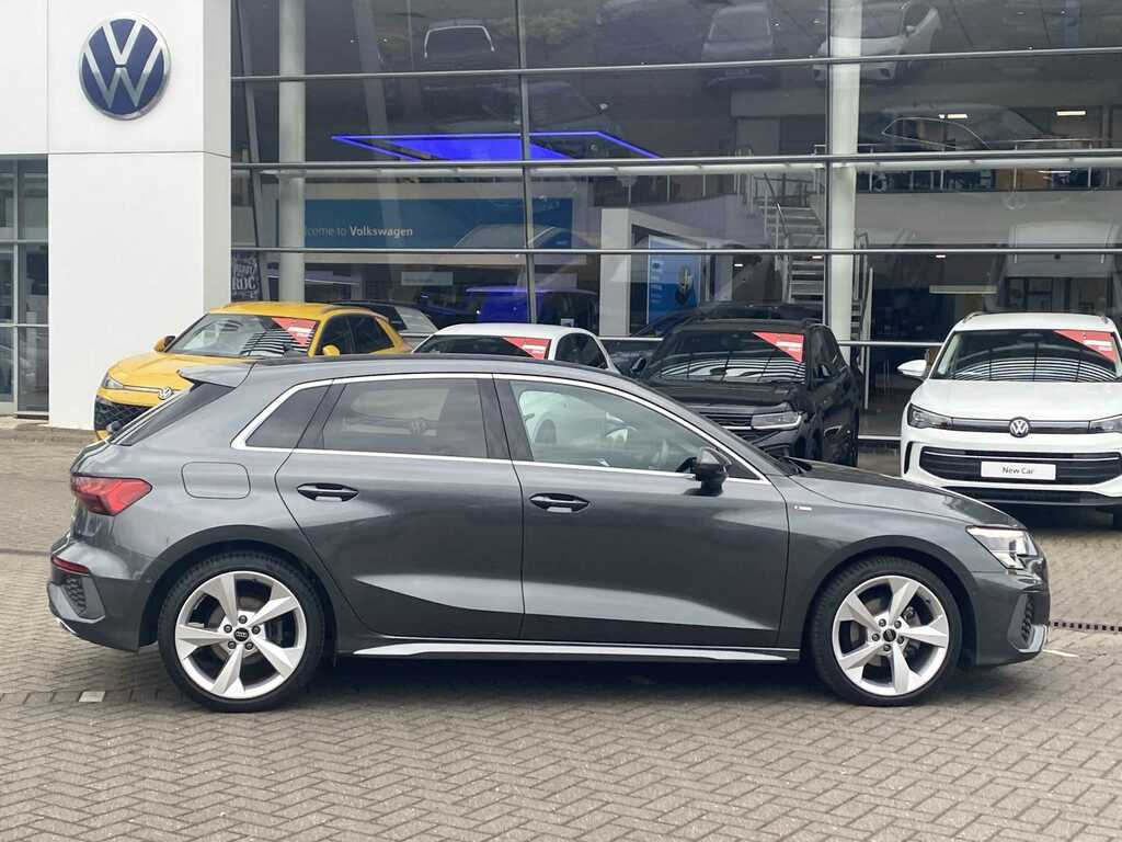 Audi A3 S Line 30 Tfsi 110 Ps 6-Speed White #3