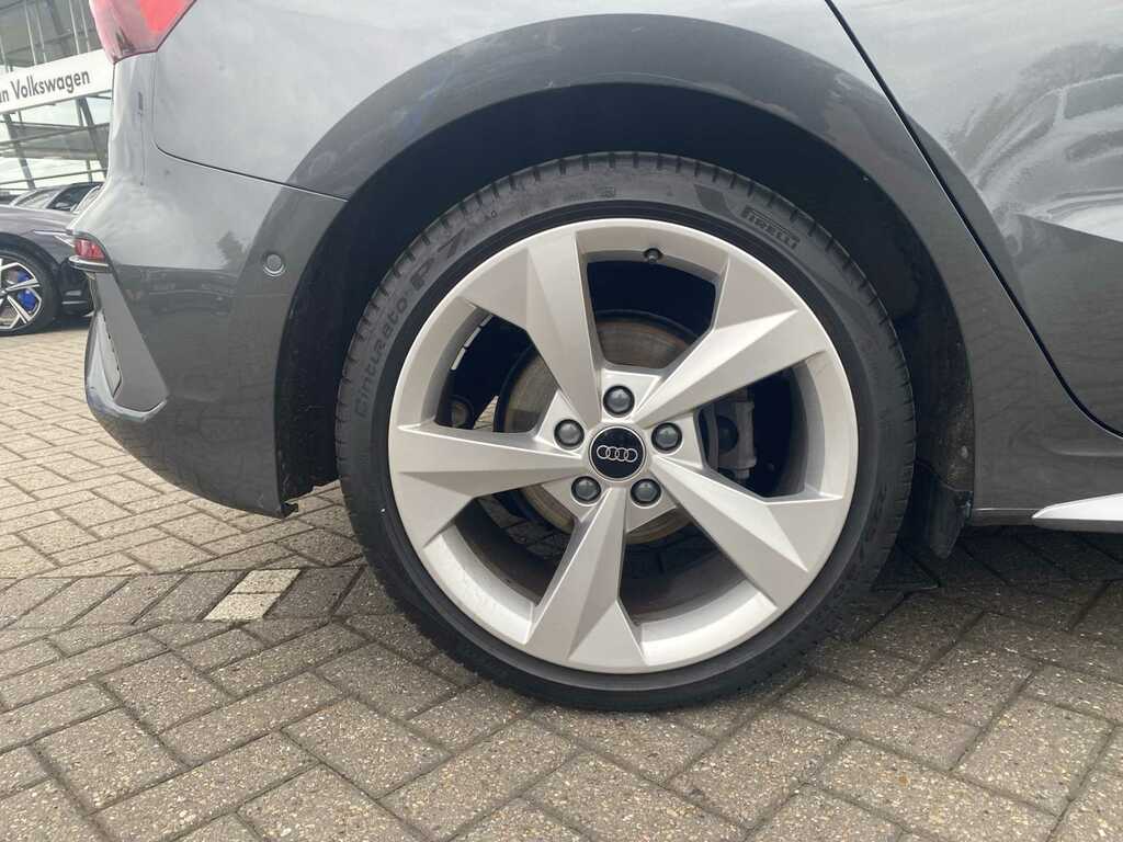 Audi A3 S Line 30 Tfsi 110 Ps 6-Speed White #4