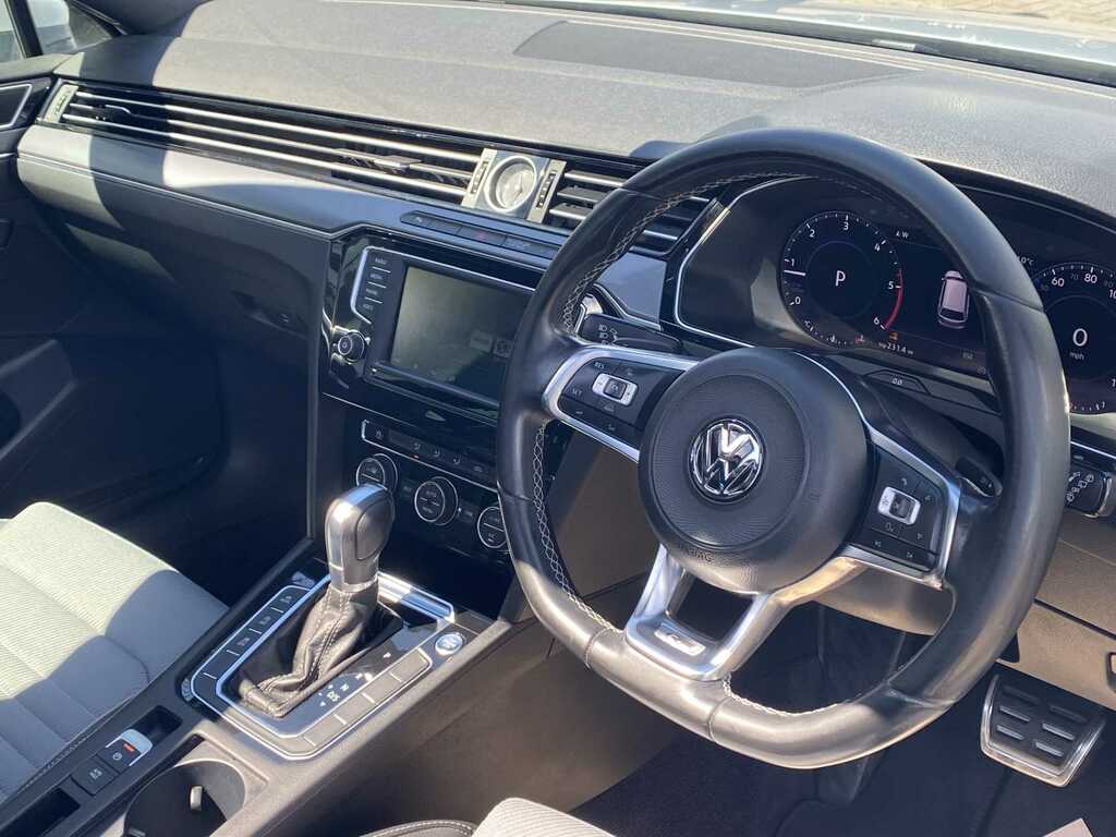 Volkswagen Passat 2.0 Gt Tdi Bluemotion Technology Dsg 148 Bhp Grey #19