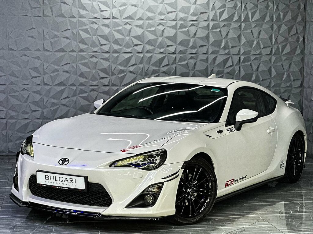 Toyota GT86 Boxer D-4s U922 Ulez White #4