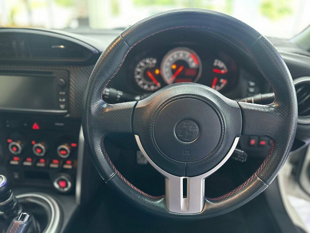 Toyota GT86 D-4s Black #33