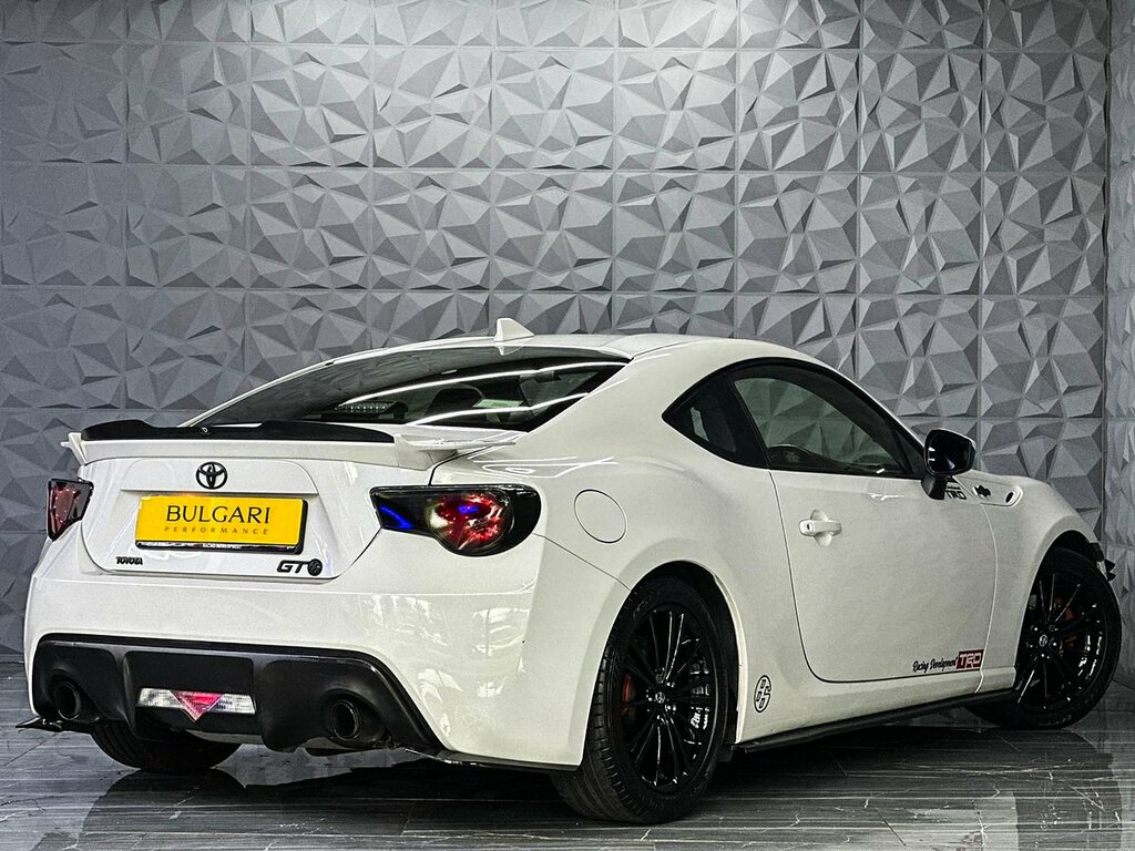 Toyota GT86 D-4s Black #27