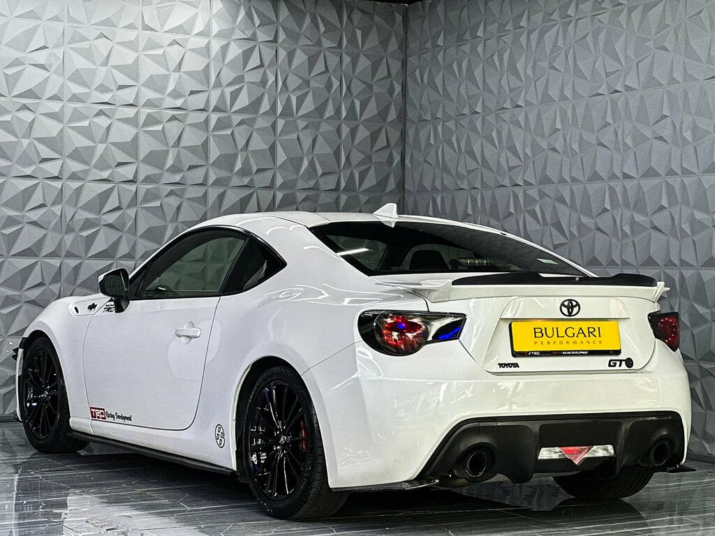 Toyota GT86 D-4s Black #57