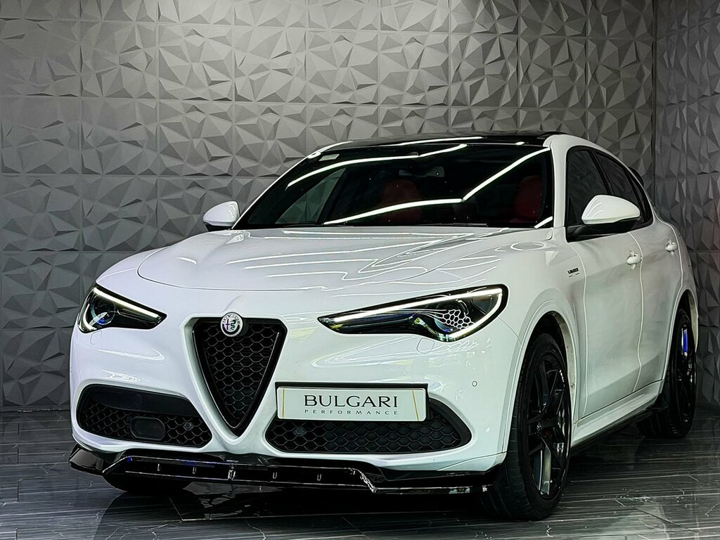 Alfa Romeo Stelvio T Veloce High Spec Fsh Kit U926 Ulez White #3