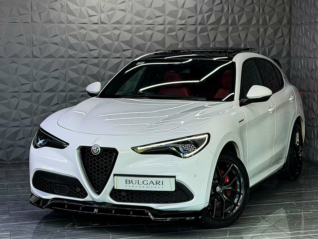 Alfa Romeo Stelvio T Veloce High Spec Fsh Kit U926 Ulez White #2