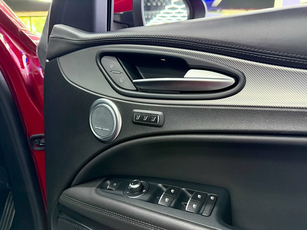 Alfa Romeo Stelvio 2.2 D 210 Veloce Grey #25