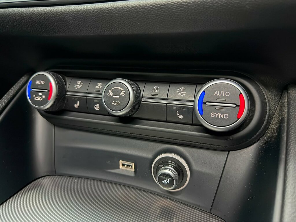 Alfa Romeo Stelvio 2.2 D 210 Veloce Grey #39