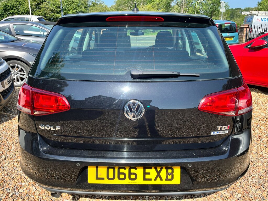 Volkswagen Golf 1.6 Tdi Bluemotion Tech Match Edition Hatchback Black #5