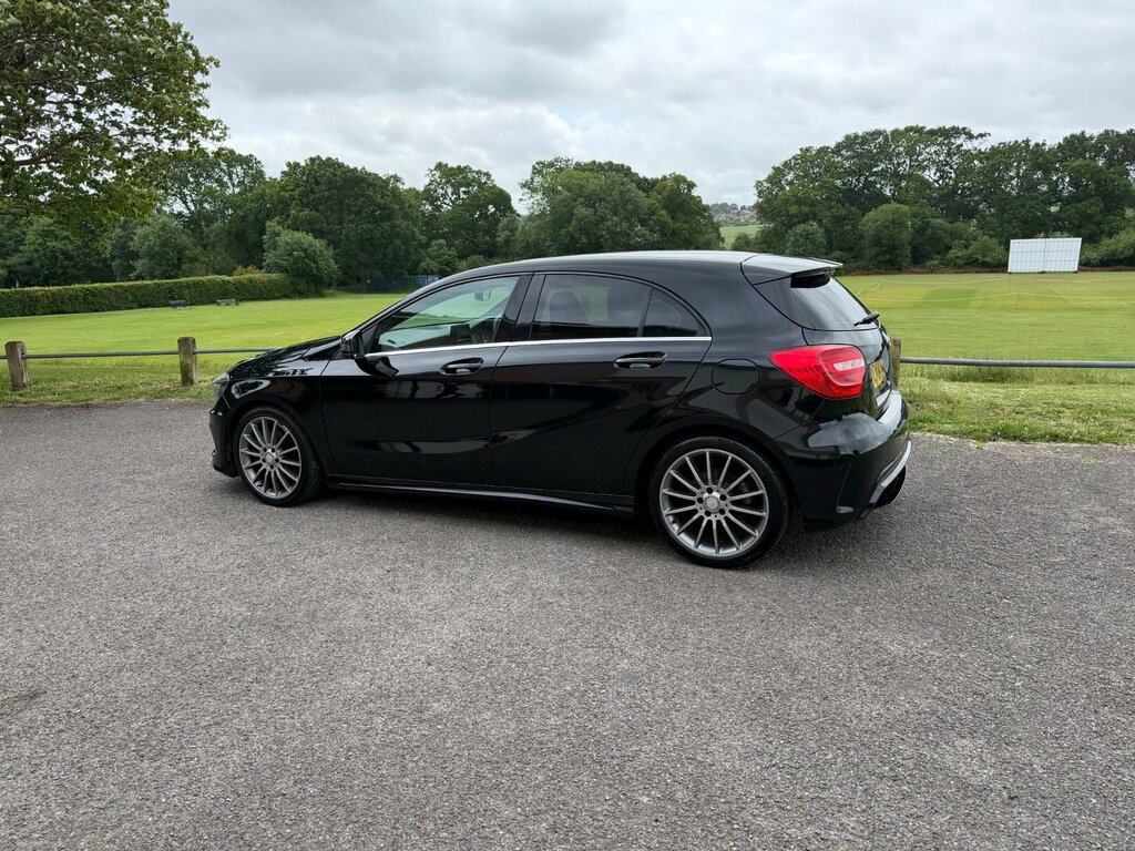 Mercedes-Benz A Class 1.8 A200 Cdi Amg Sport Hatchback Black #5