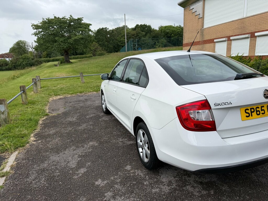 Skoda Rapid 1.4 Tsi 122Ps Elegance Greentech Hatchback #10
