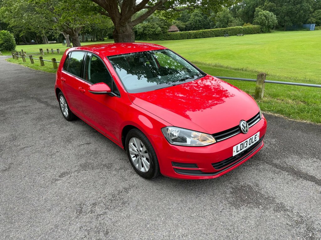 Volkswagen Golf 1.4 Tsi Bluemotion Tech Se Hatchback Ds Red