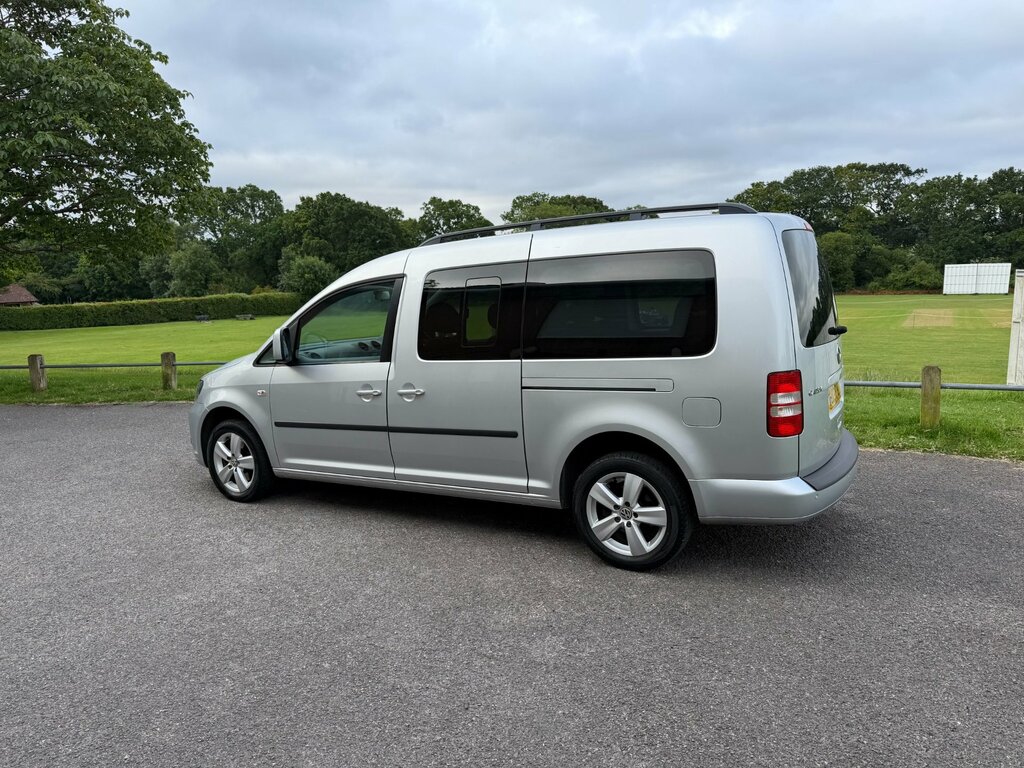 Volkswagen Caddy Maxi Life Brown #7