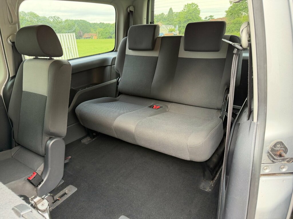 Volkswagen Caddy Maxi Life Brown #13