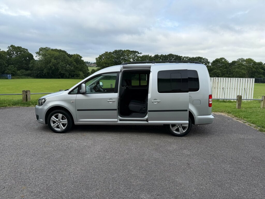 Volkswagen Caddy Maxi Life 1.6 Tdi Cr Mpv Euro 5 102 Ps Silver #6