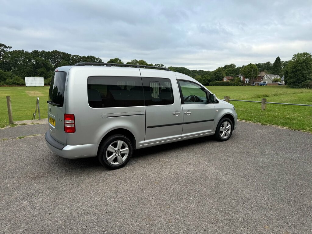 Volkswagen Caddy Maxi Life 1.6 Tdi Cr Mpv Euro 5 102 Ps Silver #4