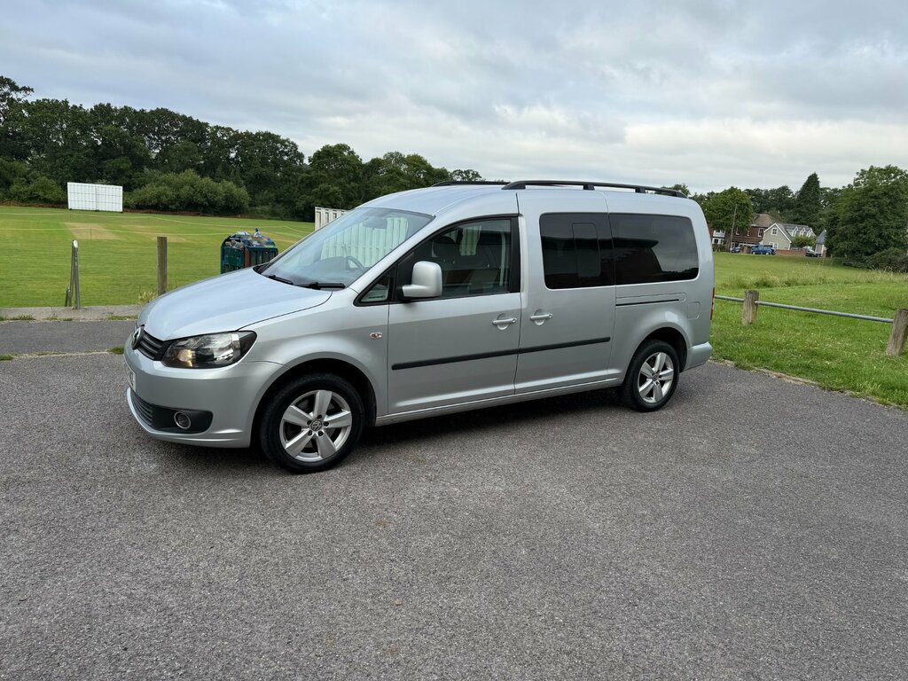 Volkswagen Caddy Maxi Life 1.6 Tdi Cr Mpv Euro 5 102 Ps Silver #5