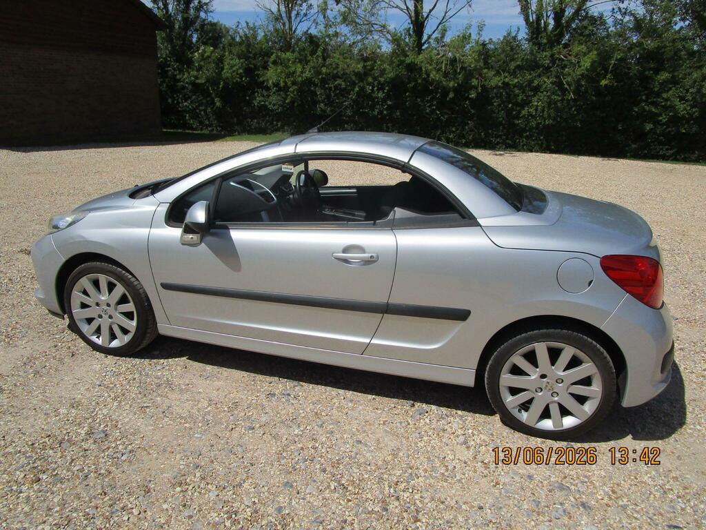 Peugeot 207 CC Convertible Black #8