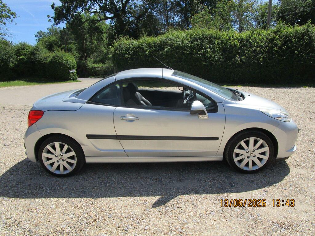 Peugeot 207 CC Convertible Black #15