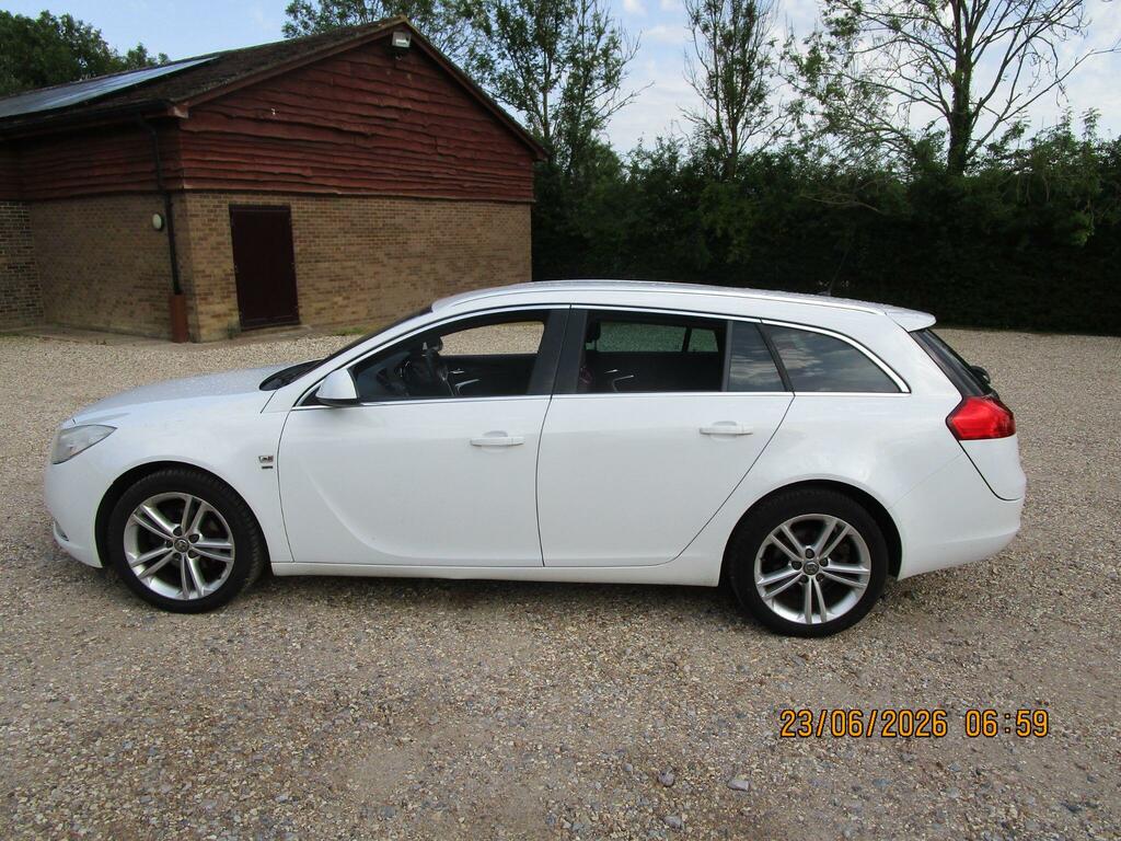 Vauxhall Insignia Hatchback Silver #16