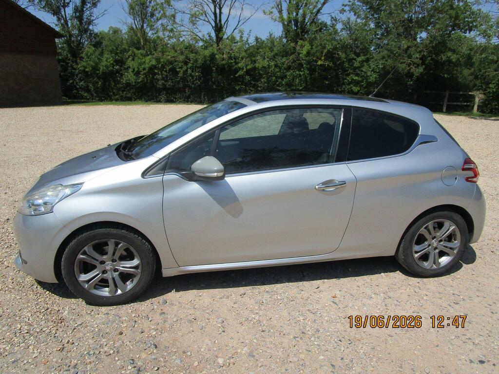 Peugeot 208 1.6 Vti Feline Euro 5 Silver #2
