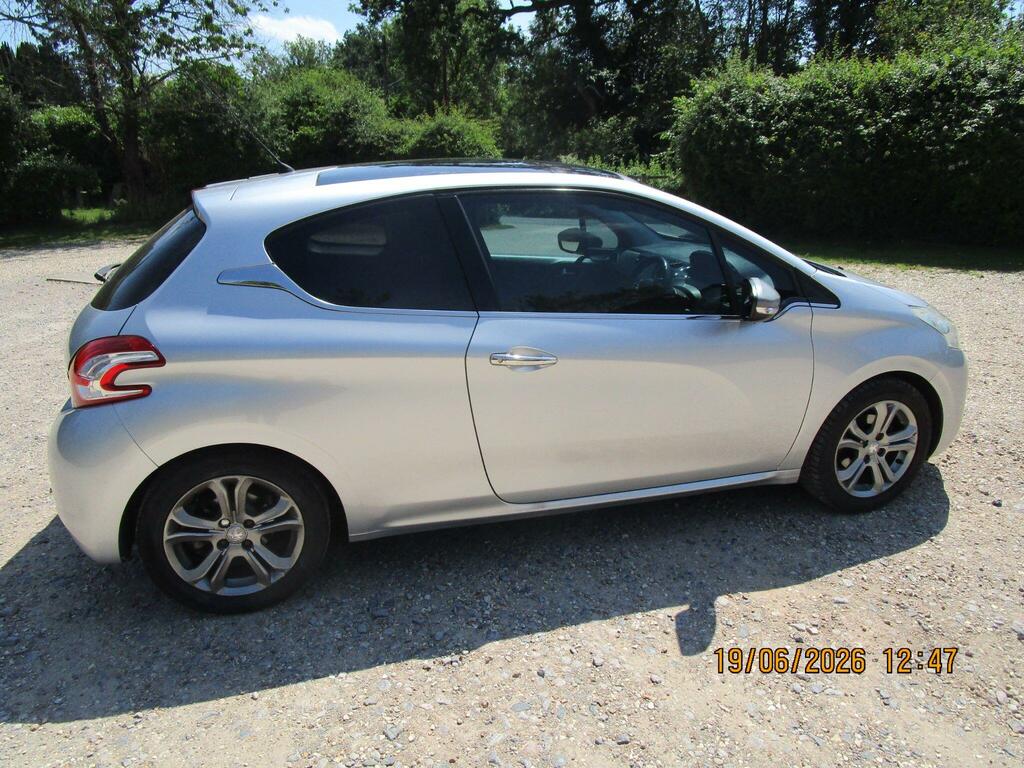 Peugeot 208 208 Blue #15