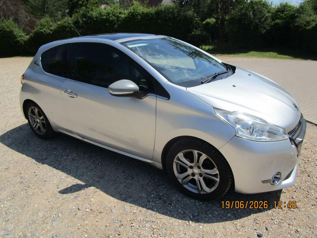 Peugeot 208 1.6 Vti Feline Euro 5 Silver