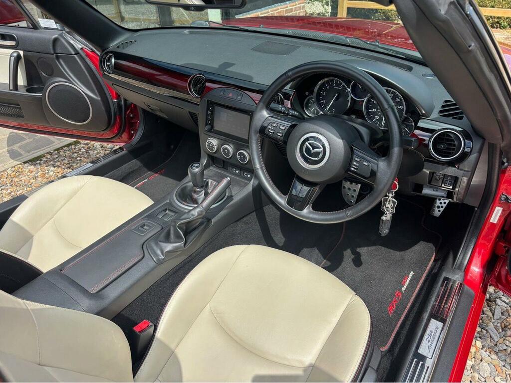 Mazda MX-5 2.0I Sport Tech Roadster Euro 5 Red #9
