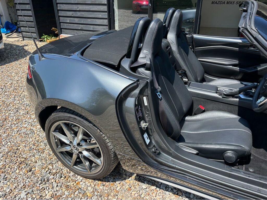 Mazda MX-5 Sport Tech Grey