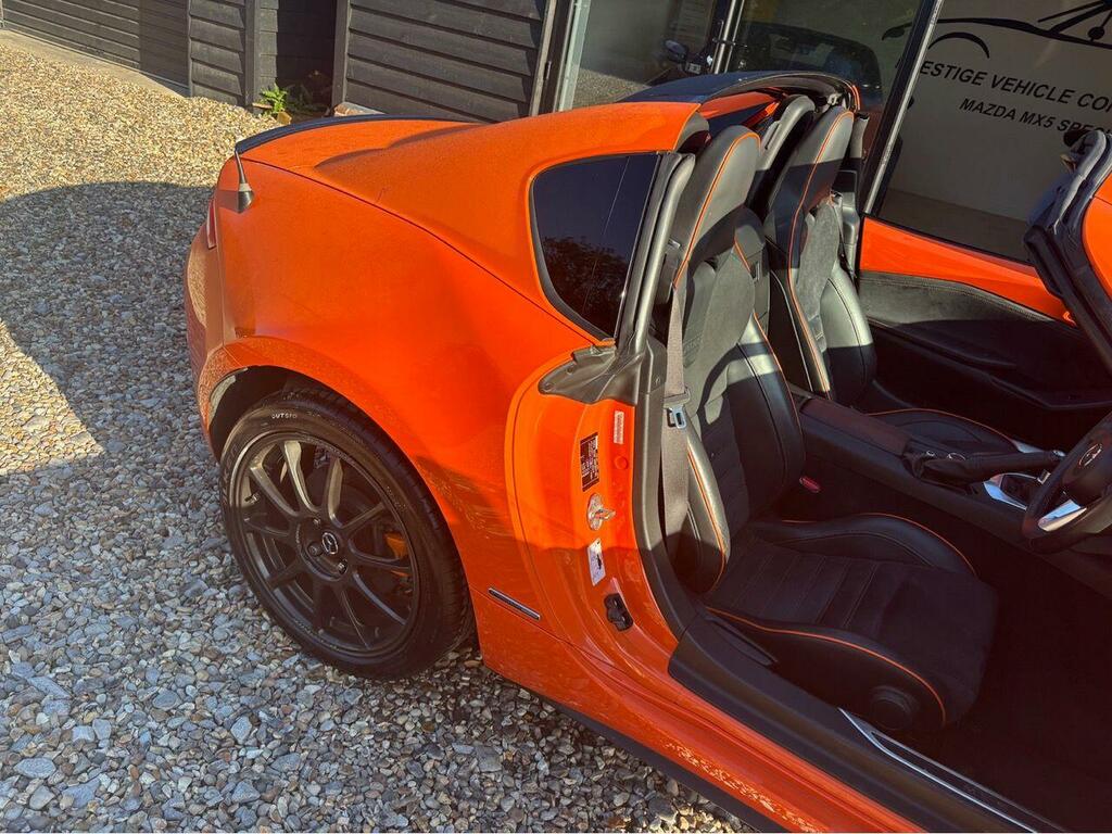 Mazda MX-5 RF Manual  #21
