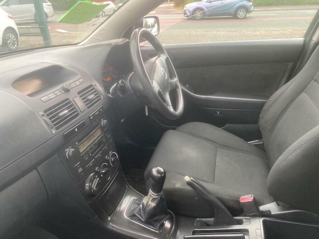 Toyota Avensis 2.0 Vvt-i T Spirit Silver #18