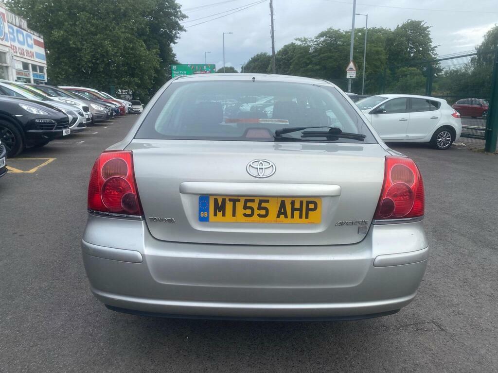 Toyota Avensis 2.0 Vvt-i T Spirit Silver #17