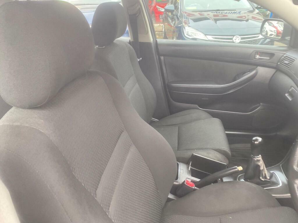 Toyota Avensis 2.0 Vvt-i T Spirit Silver #47