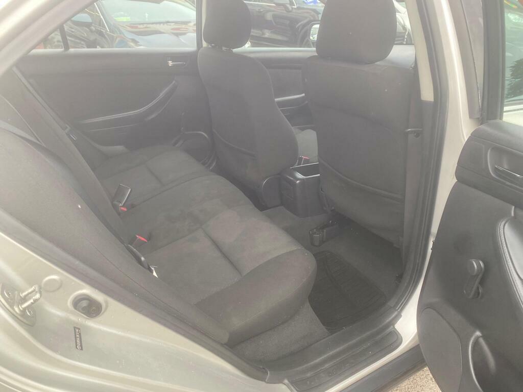 Toyota Avensis 2.0 Vvt-i T Spirit Silver #29