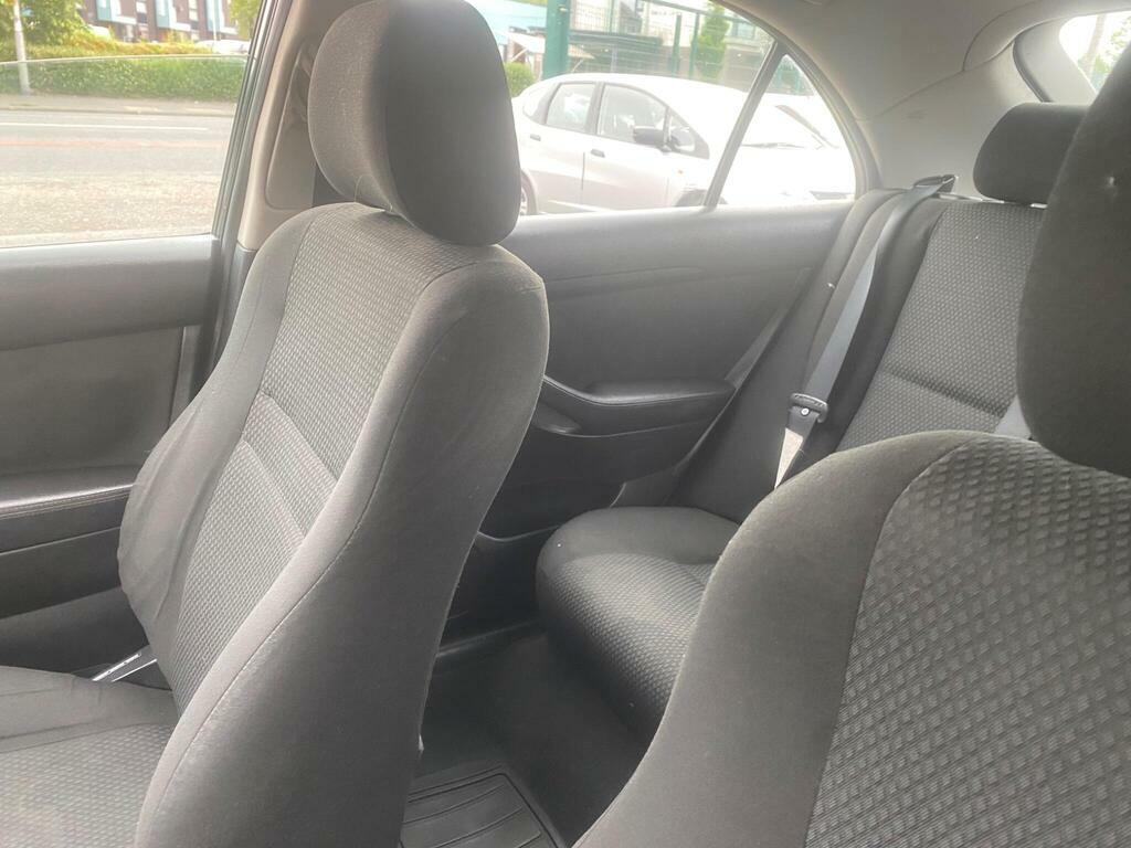 Toyota Avensis 2.0 Vvt-i T Spirit Silver #36