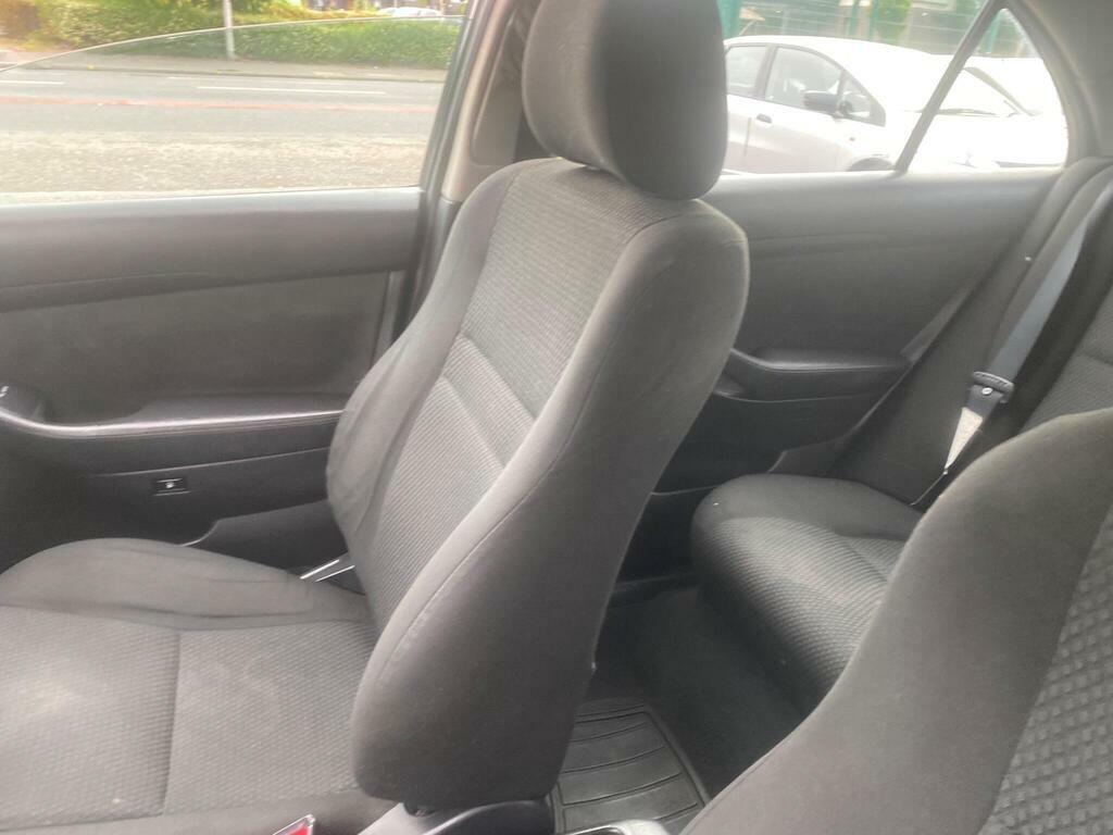 Toyota Avensis 2.0 Vvt-i T Spirit Silver #43