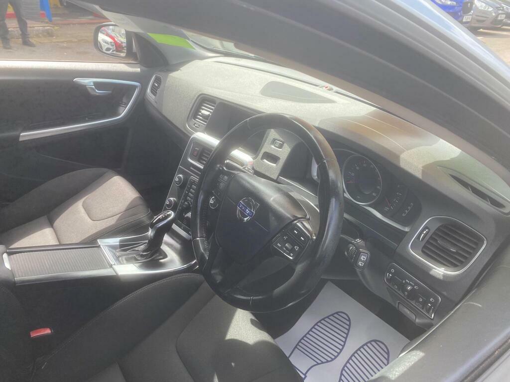 Volvo V60 D6 U10481 Grey #41