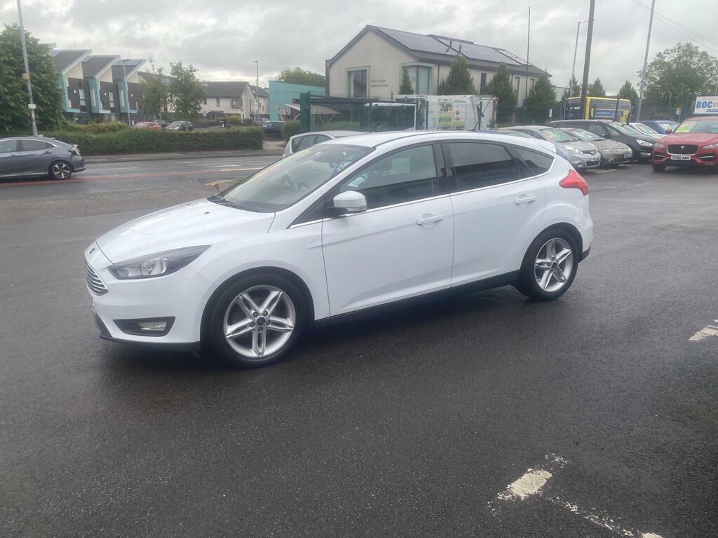 Ford Focus 1.5 Tdci Zetec Euro 6 Ss BN66KJE White #3
