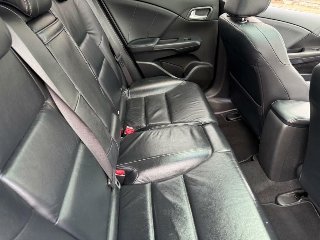 Honda Civic 1.6 I-dtec S Euro 5 Ss White #16