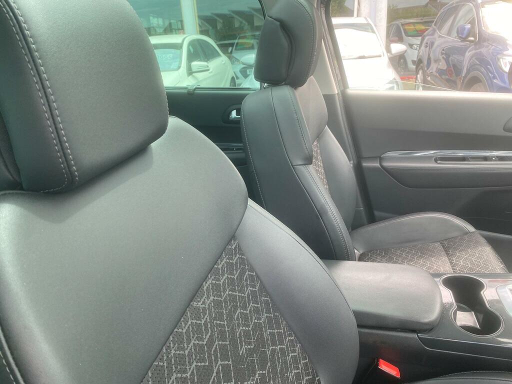 Peugeot 3008 Blue Hdi Ss Active Grey #50