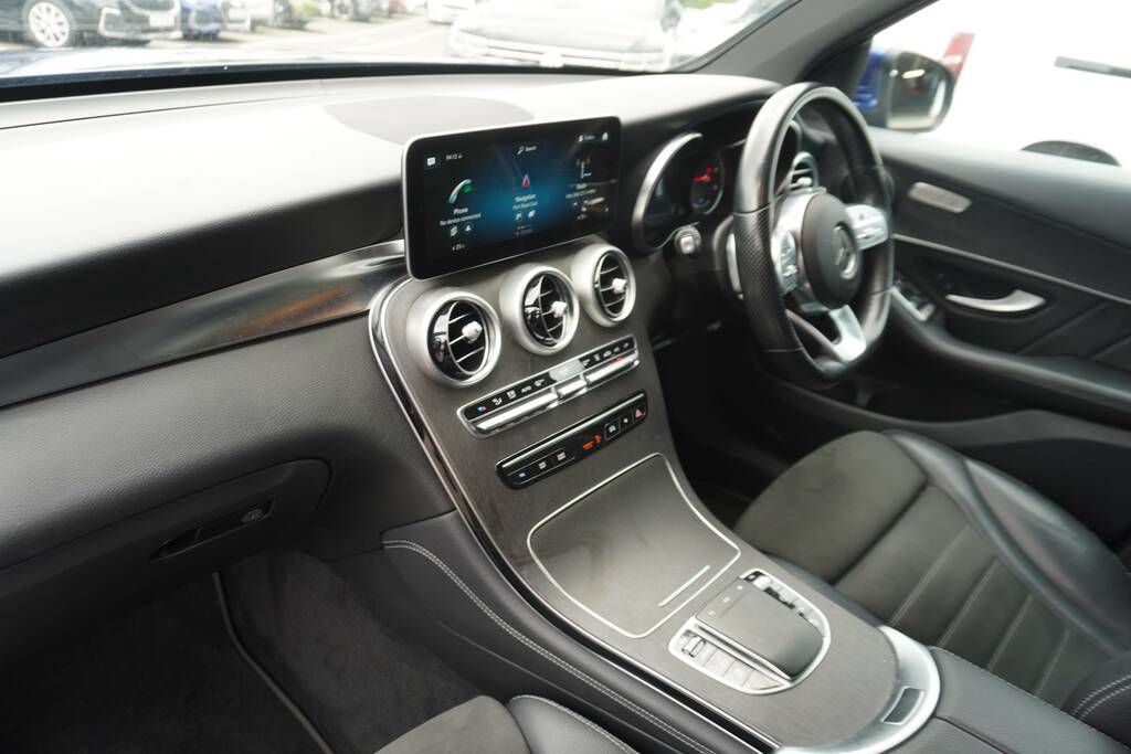 Mercedes-Benz GLC Class Glc 300 4Matic Sport 9G-tronic Grey #25