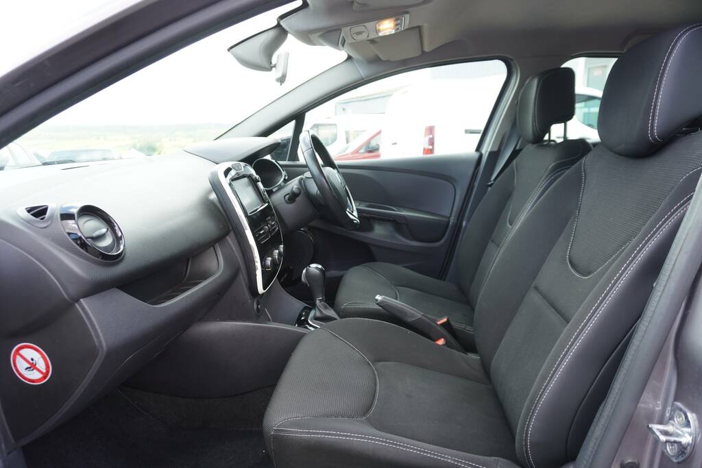 Renault Clio Dynamique Medianav Black #9