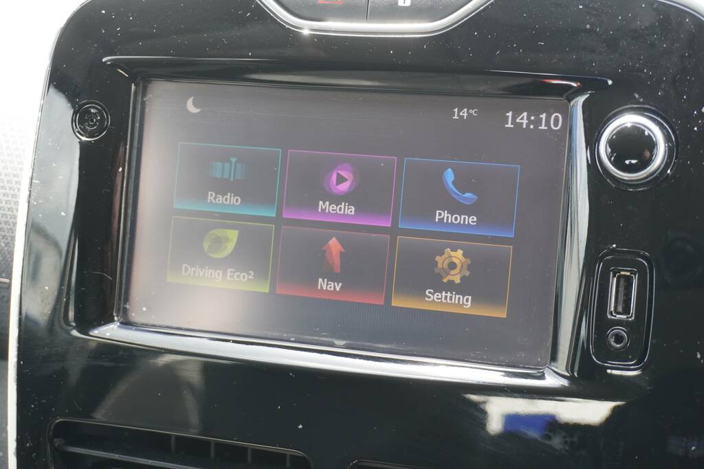 Renault Clio Dynamique Medianav Black #18