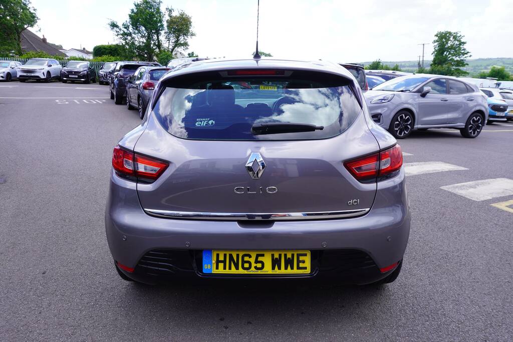 Renault Clio Dynamique Medianav Black #12