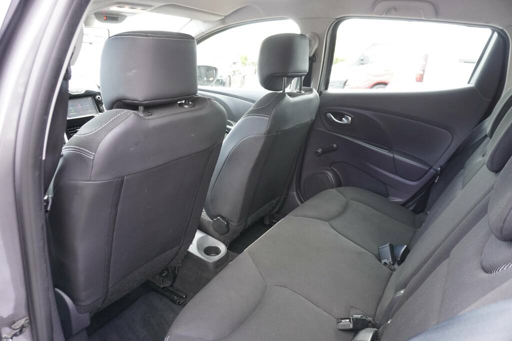 Renault Clio Dynamique Medianav Black #10