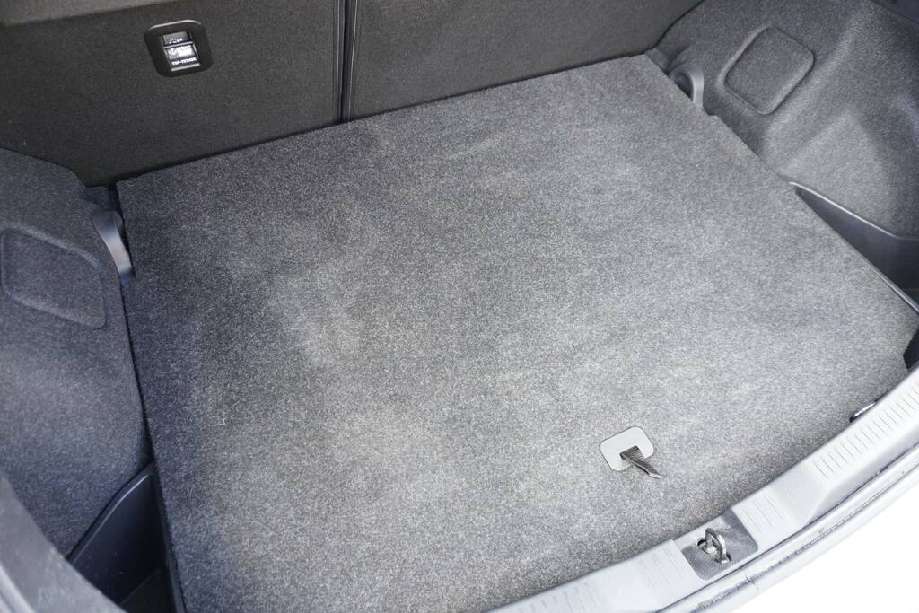 Toyota Auris Icon Silver #14