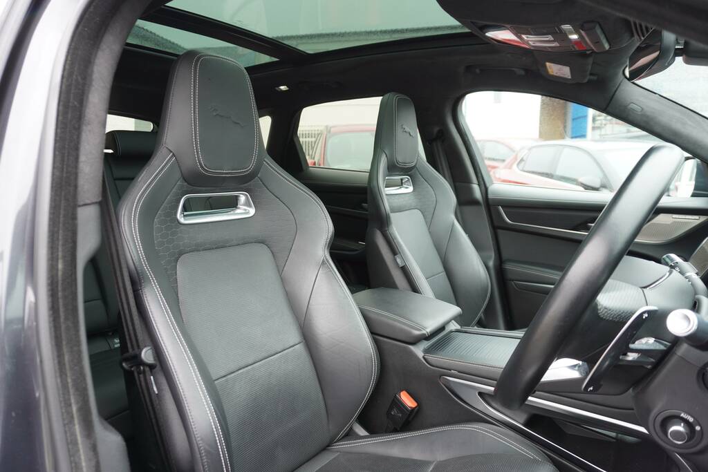 Jaguar F-Pace 2.0 D200 Mhev R-dynamic Hse Awd Euro 6 Ss Grey #6