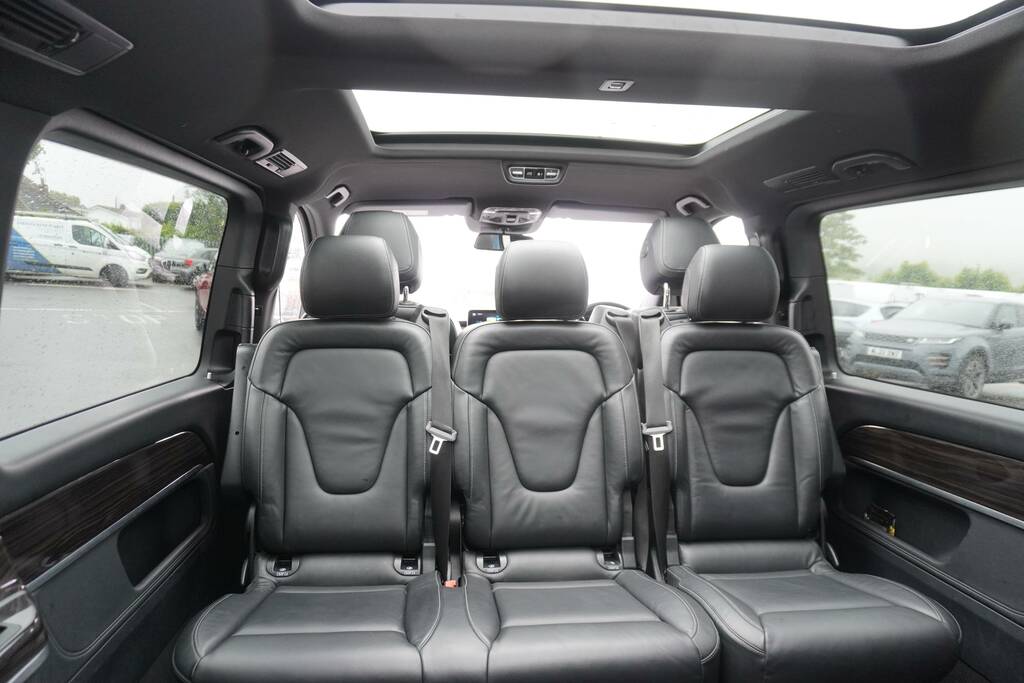 Mercedes-Benz V Class Mpv Black #14